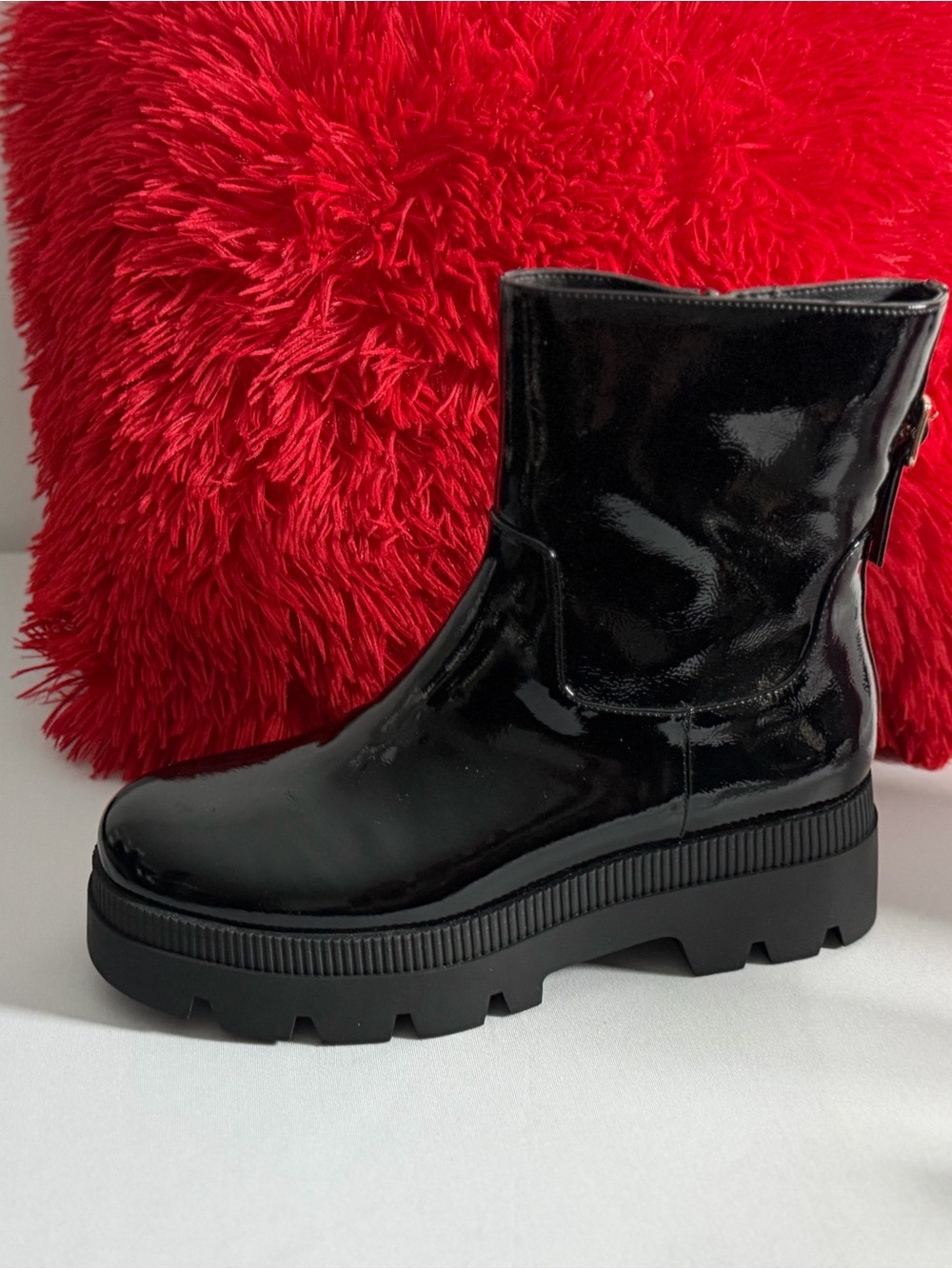 Jessica Simpson Black Patent Platform Booties